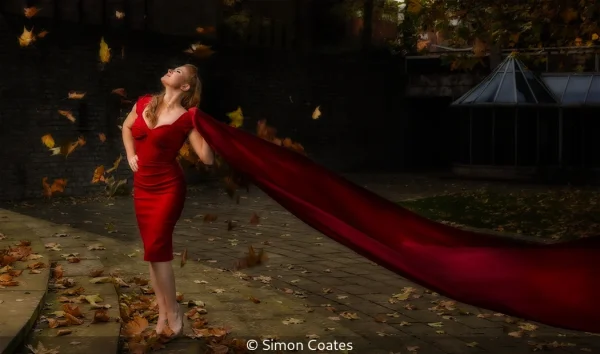 20 Emily In Red Coates Simon