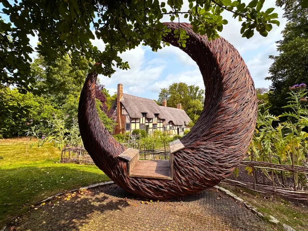 2nd Anne Hathaways Cottage by Ian Maxwell
