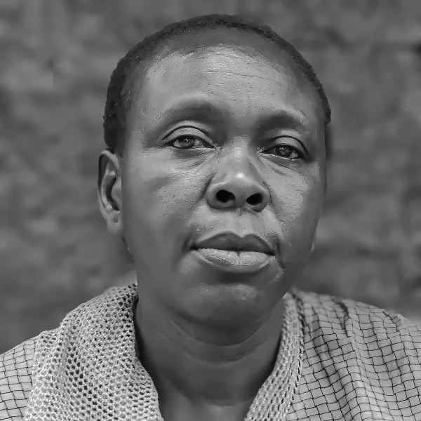 Highly Commended Highly Commended Ian Maxwell African Women 4 3. African Women