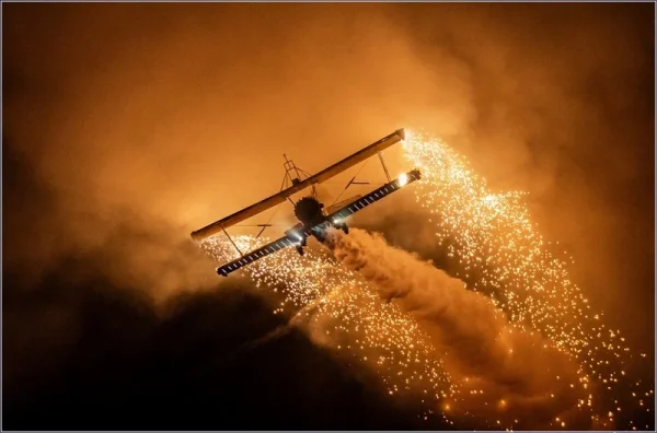 Merit 3 Earth Wind Fire 19 Experienced 20 Pyrotechnic Cropduster David Bray AFIAPCPAGBACPE 2346249